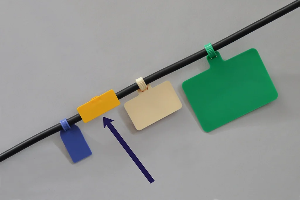 blank-sidewinder-arrow
